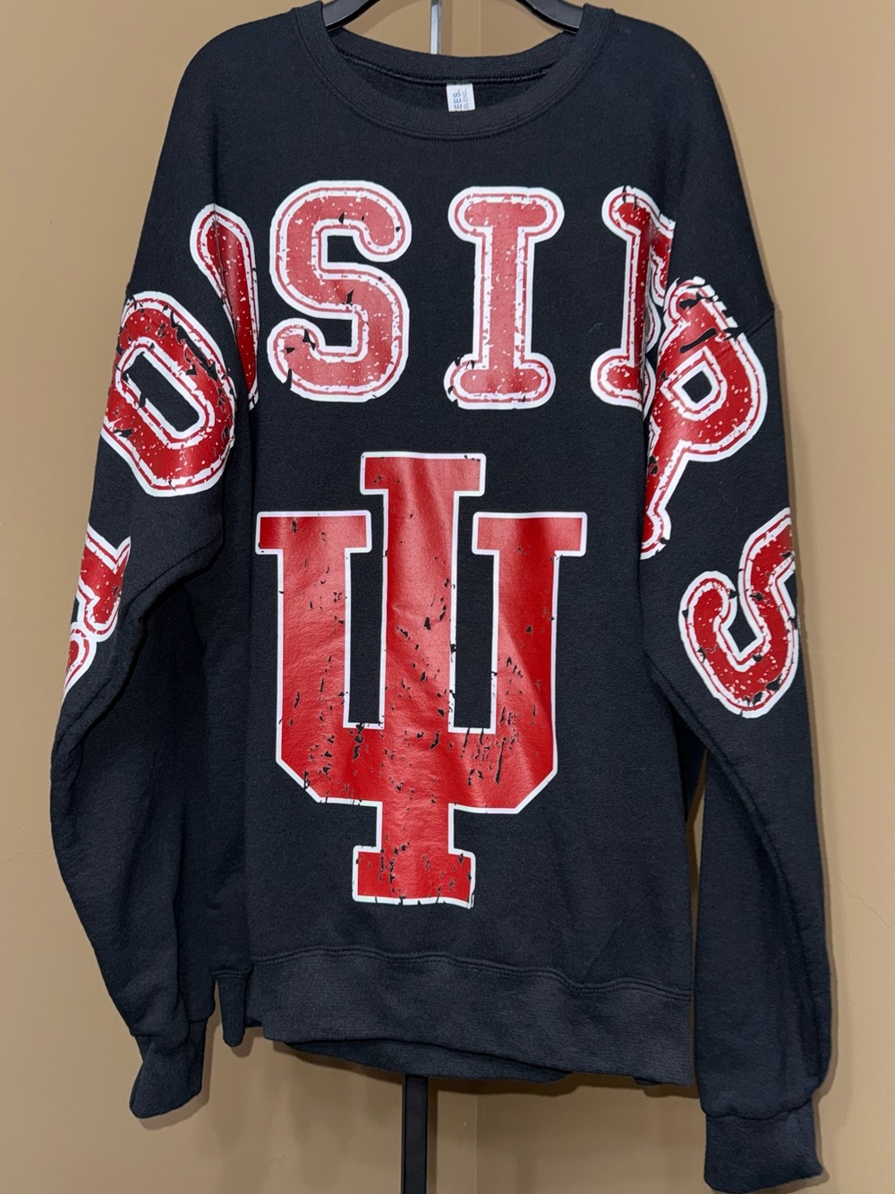 INDIANA HOOSIER Sweatshirt with Red Indiana-Style Graphic. Size XL.